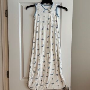 Kyte Baby Sleep Bag in Jurassic .5 White and Blue Dinosaur print